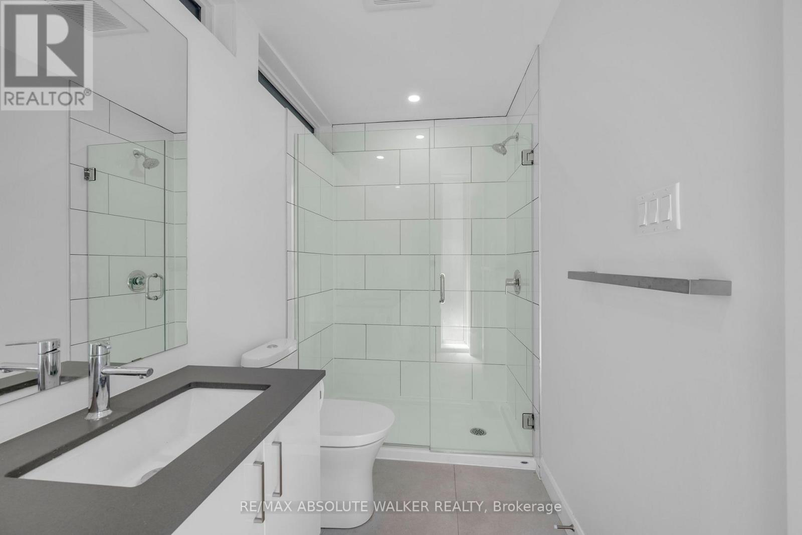 3 Bed, 4 Bath House for Sale in Ottawa – A – 10 CHAPLEAU AVENUE, Ottawa – MLS# X13770522 - Image 9