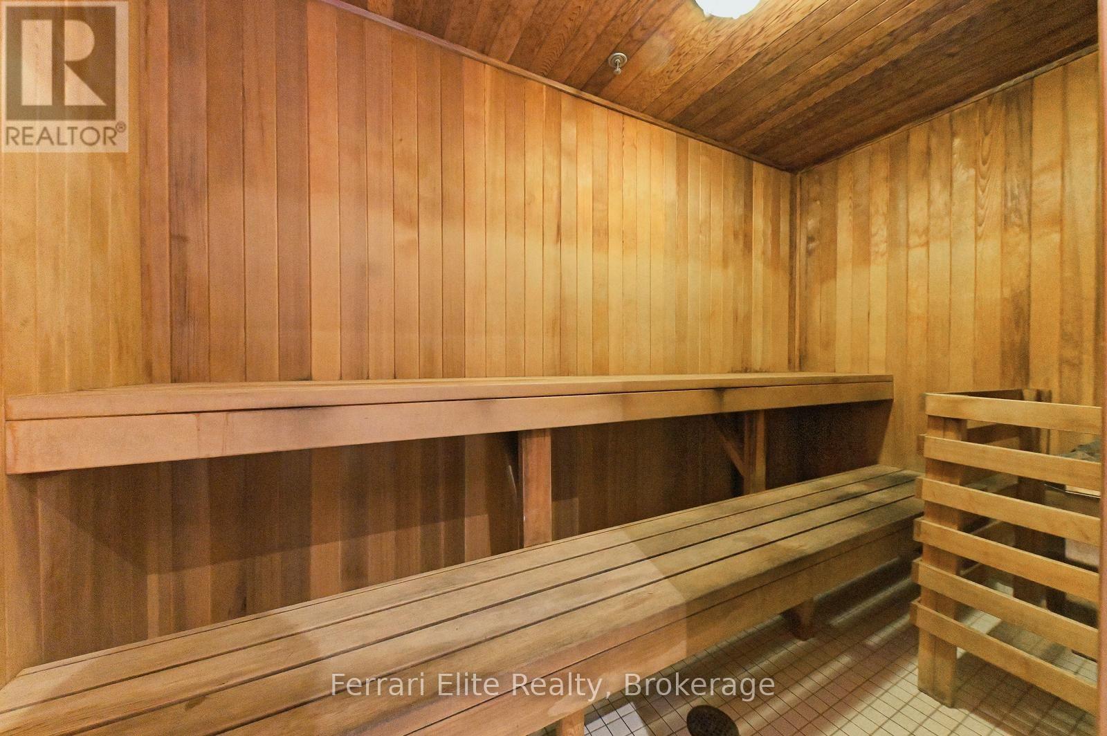 #405 10 NORTHTOWN WAY - Image 26