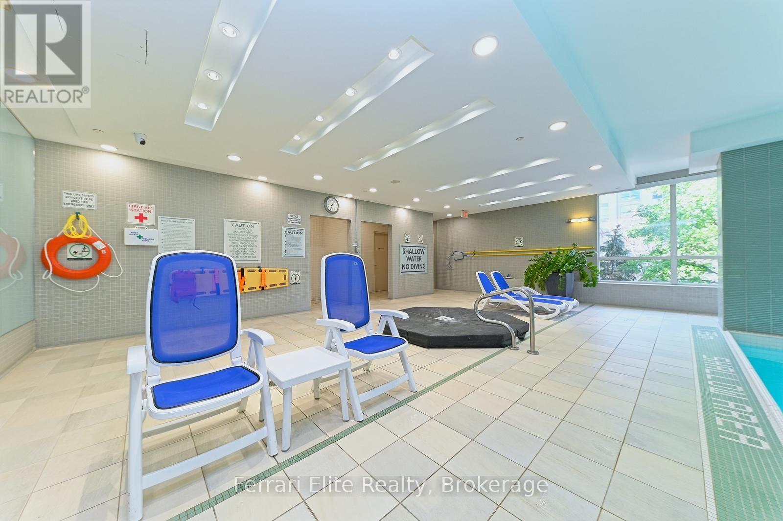 #405 10 NORTHTOWN WAY - Image 28