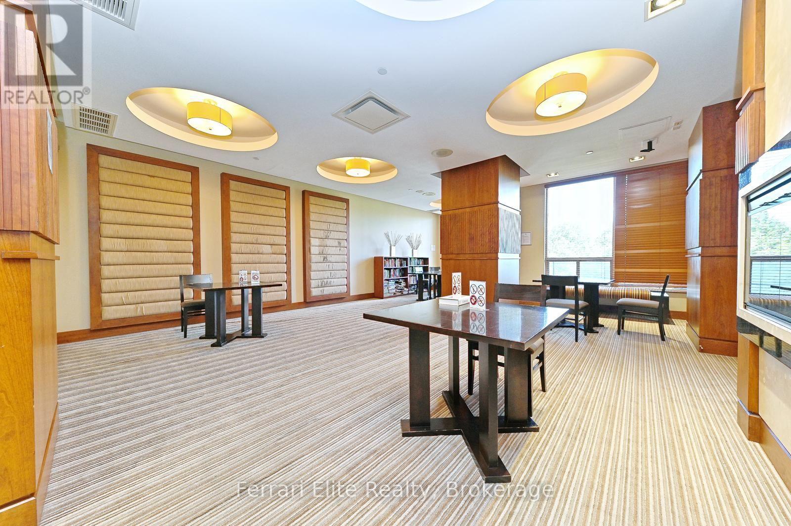 #405 10 NORTHTOWN WAY - Image 30