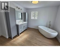 195 Principale Street, Sainte Anne De Madawaska, NB E7E1B8 Photo 18