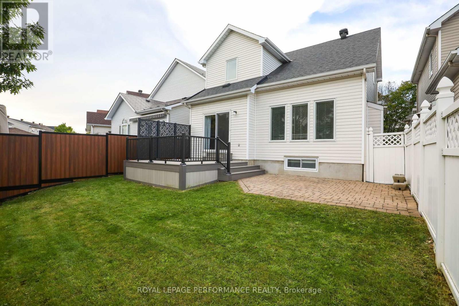 1582 RUMFORD DRIVE - 36