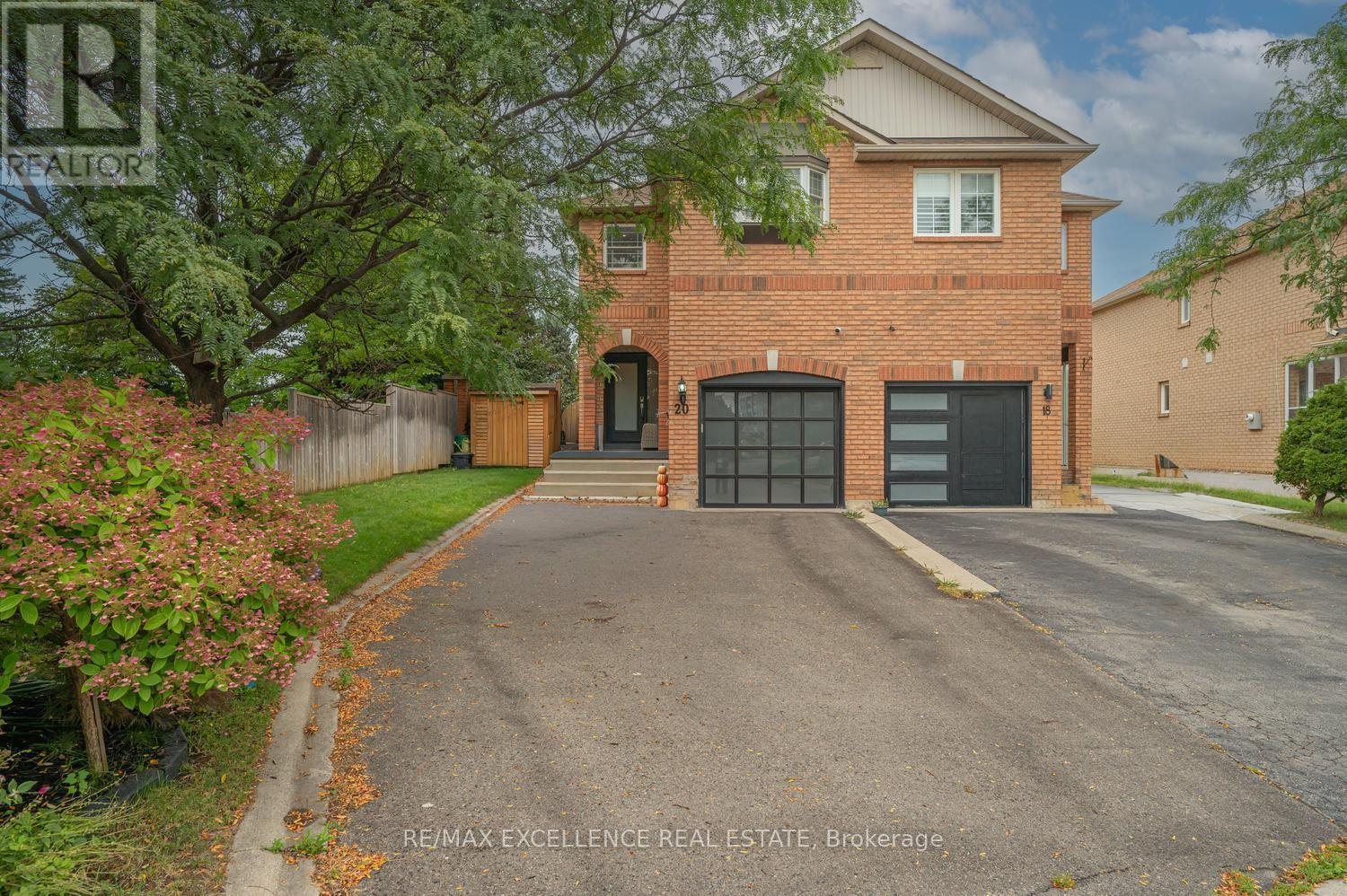 20 MANETT CRESCENT