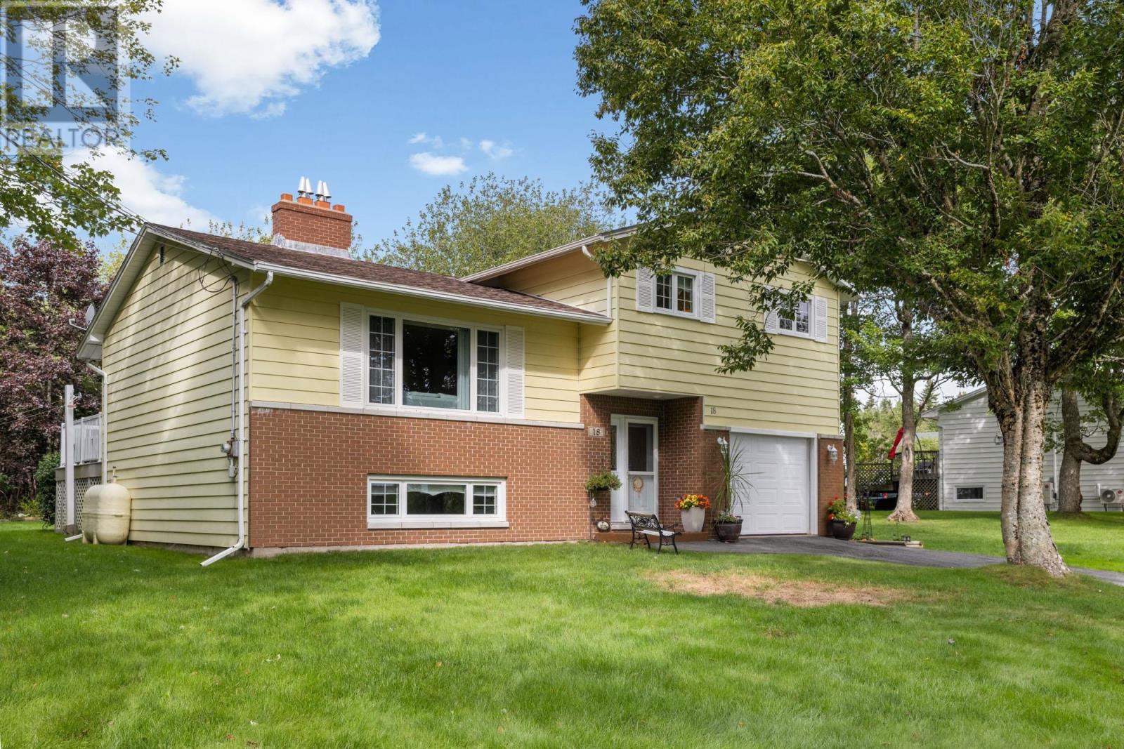 Property for sale at 18 Lakewood Drive