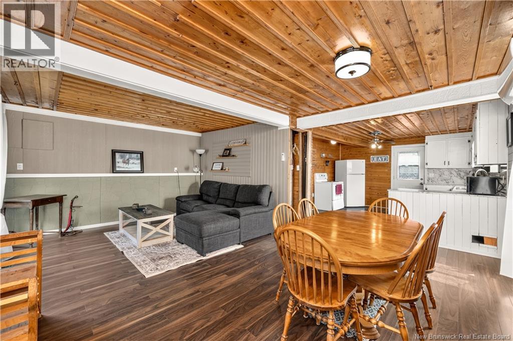 470 Salem Road - 10