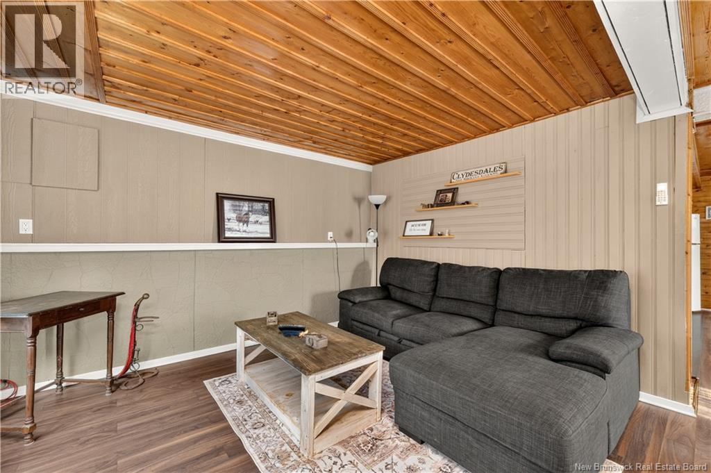 470 Salem Road - 7