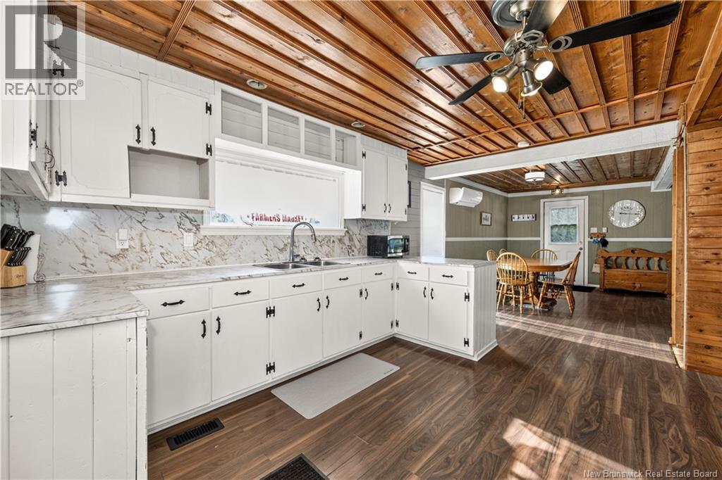 470 Salem Road - 13
