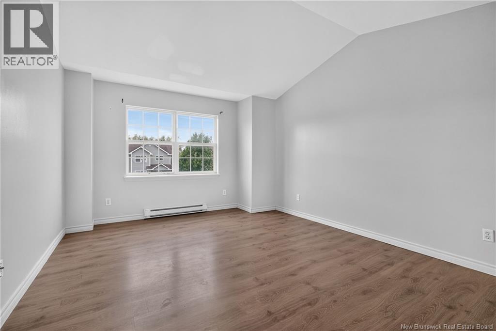 26 Chablis Court - 28
