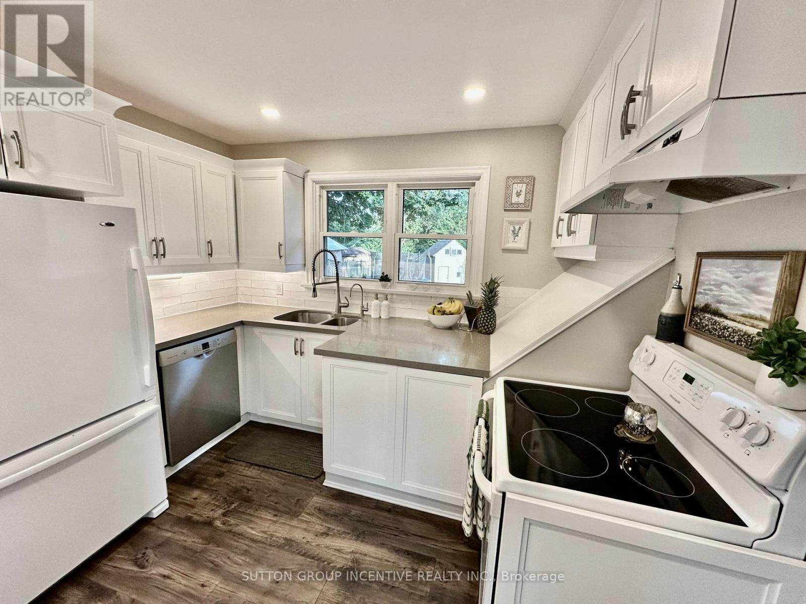 23 NORTHPARK ROAD, Barrie (Wellington) — photo 6