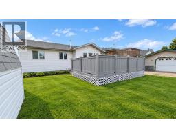 55 Edgewood Drive, Camrose, AB T4V4Z3 Photo 27