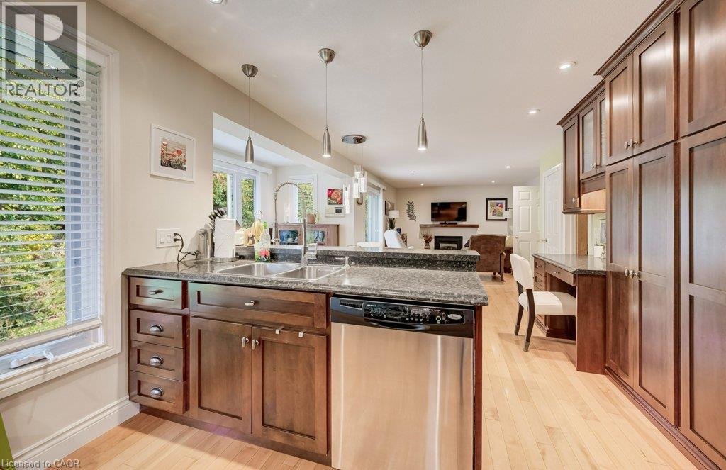 39 KAY Street - 13