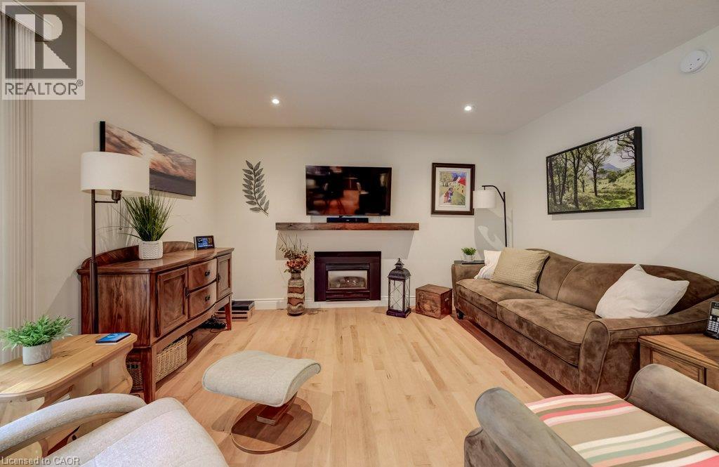 39 KAY Street - 14