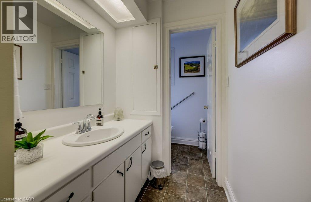 39 KAY Street - 17