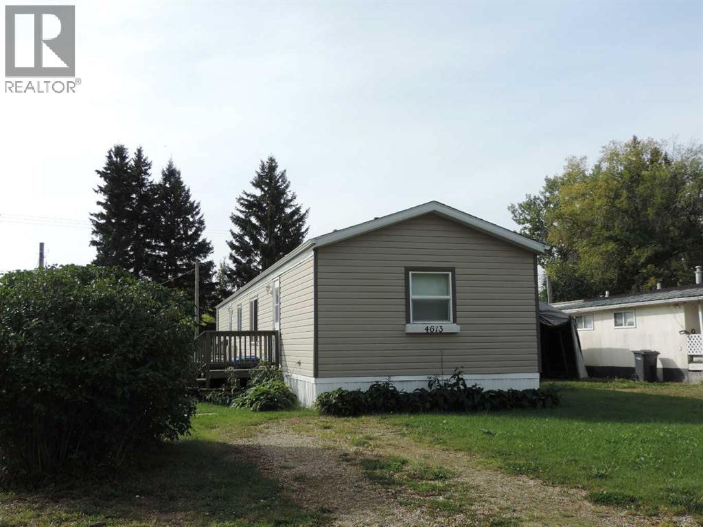 4613 51 Avenue - 2