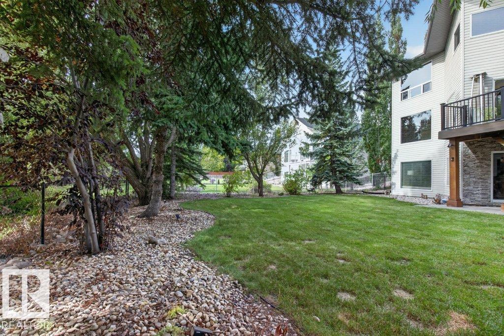 #75 52304 RGE ROAD 233 - 64