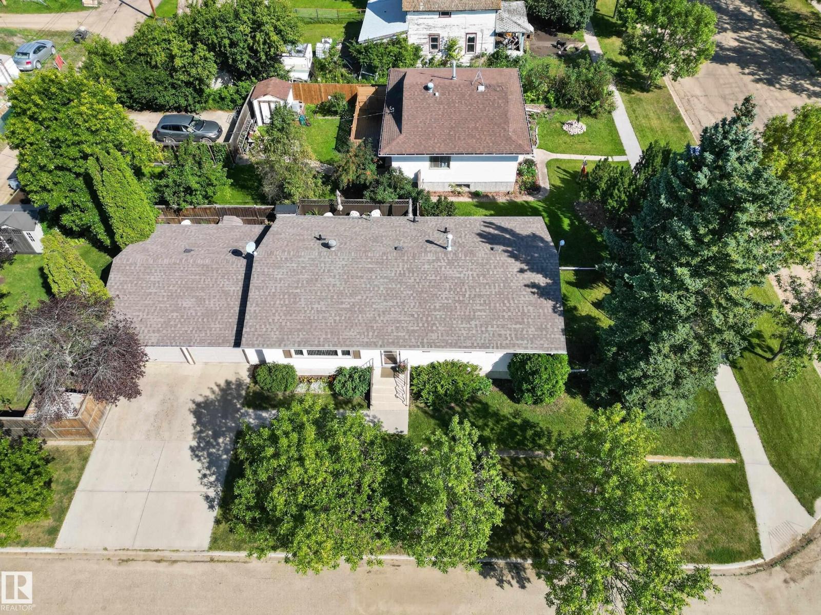 5304 50 ST - 40