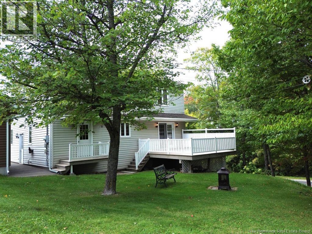 200 St. Amand Street - 7