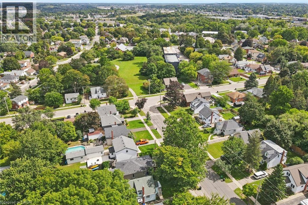 334 BLUCHER Boulevard - Image 38