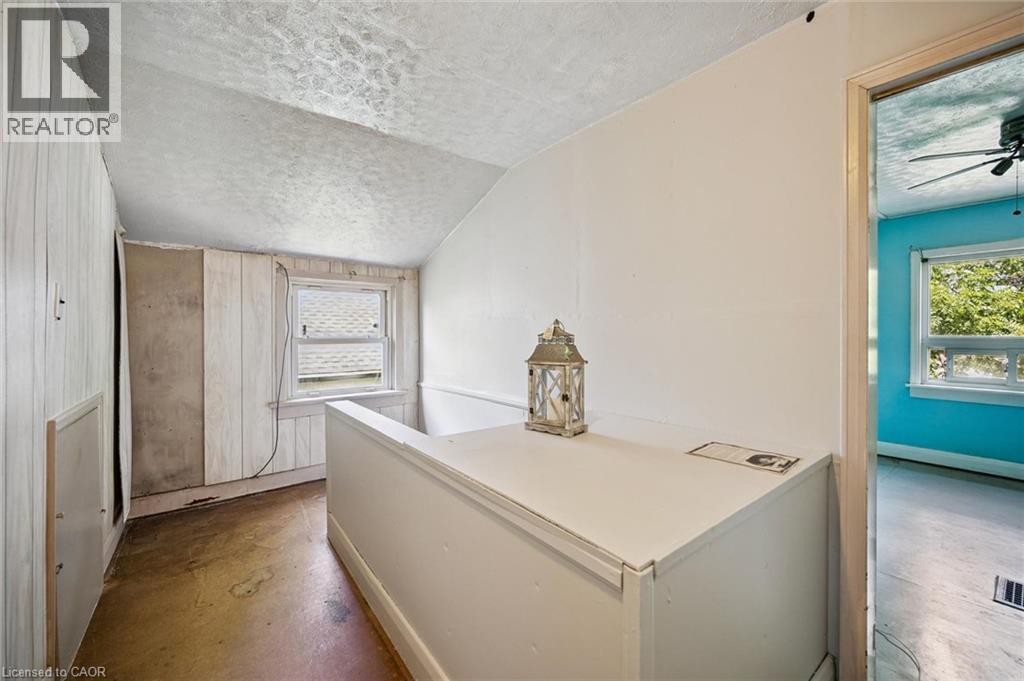 334 BLUCHER Boulevard - 16