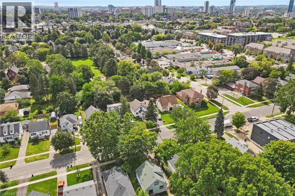 334 BLUCHER Boulevard - Image 36