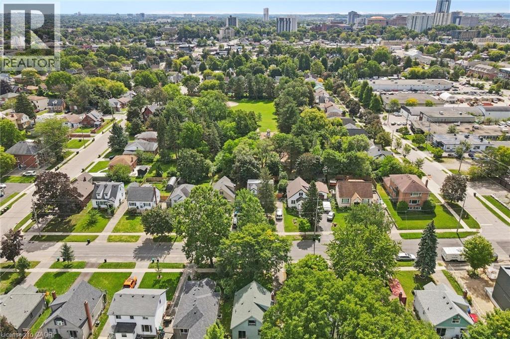 334 BLUCHER Boulevard - Image 37