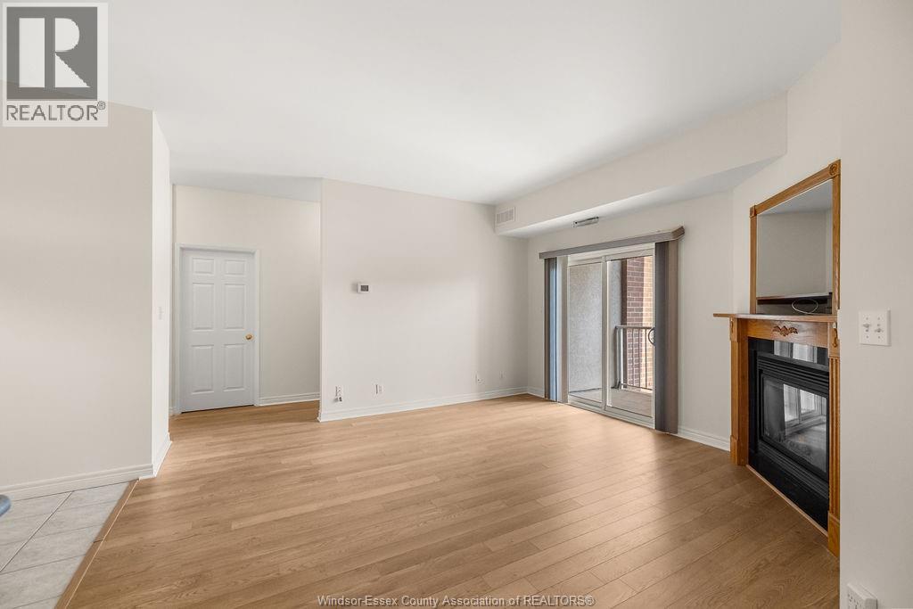 #314 4500 YPRES AVENUE - 10