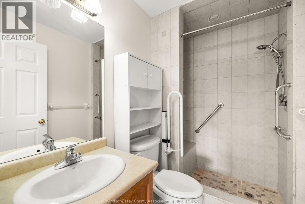 #314 4500 YPRES AVENUE - 15