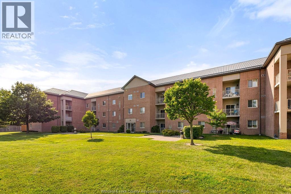 #314 4500 YPRES AVENUE - 2