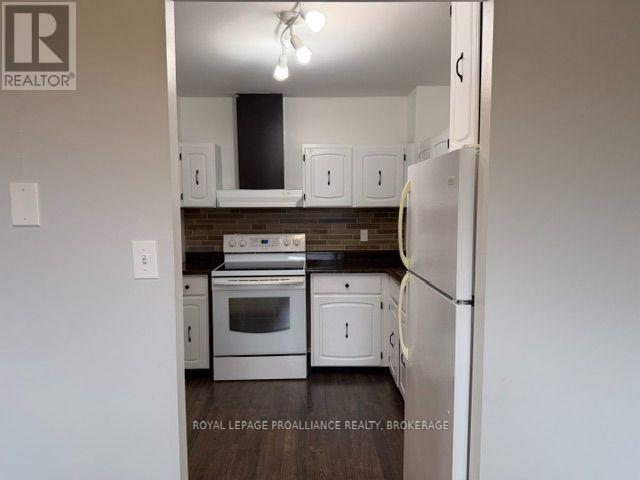 601 - 66 GREENVIEW DRIVE, Kingston (Central City West) — photo 2