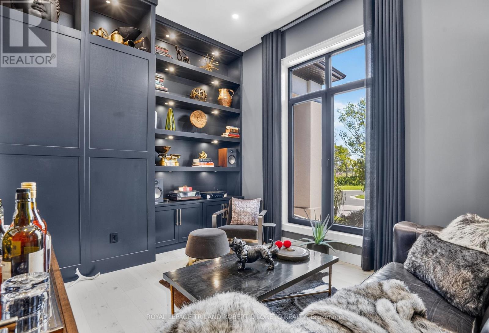 1681 GAINSBOROUGH ROAD - 22