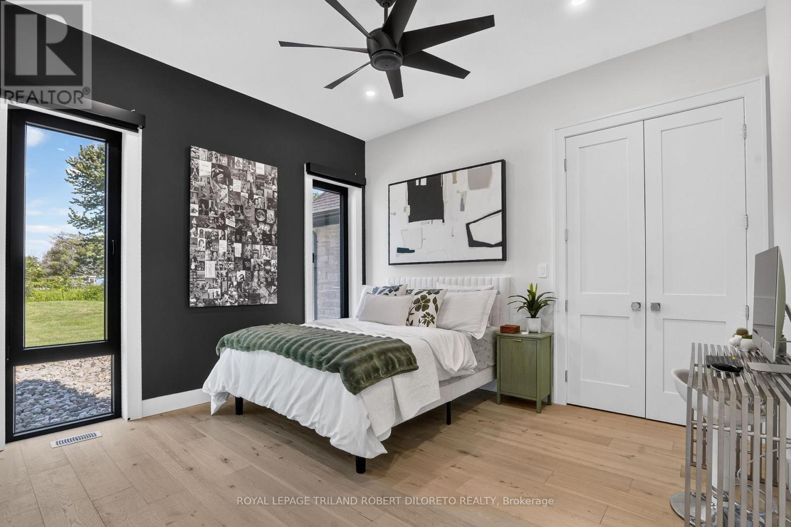 1681 GAINSBOROUGH ROAD - 23