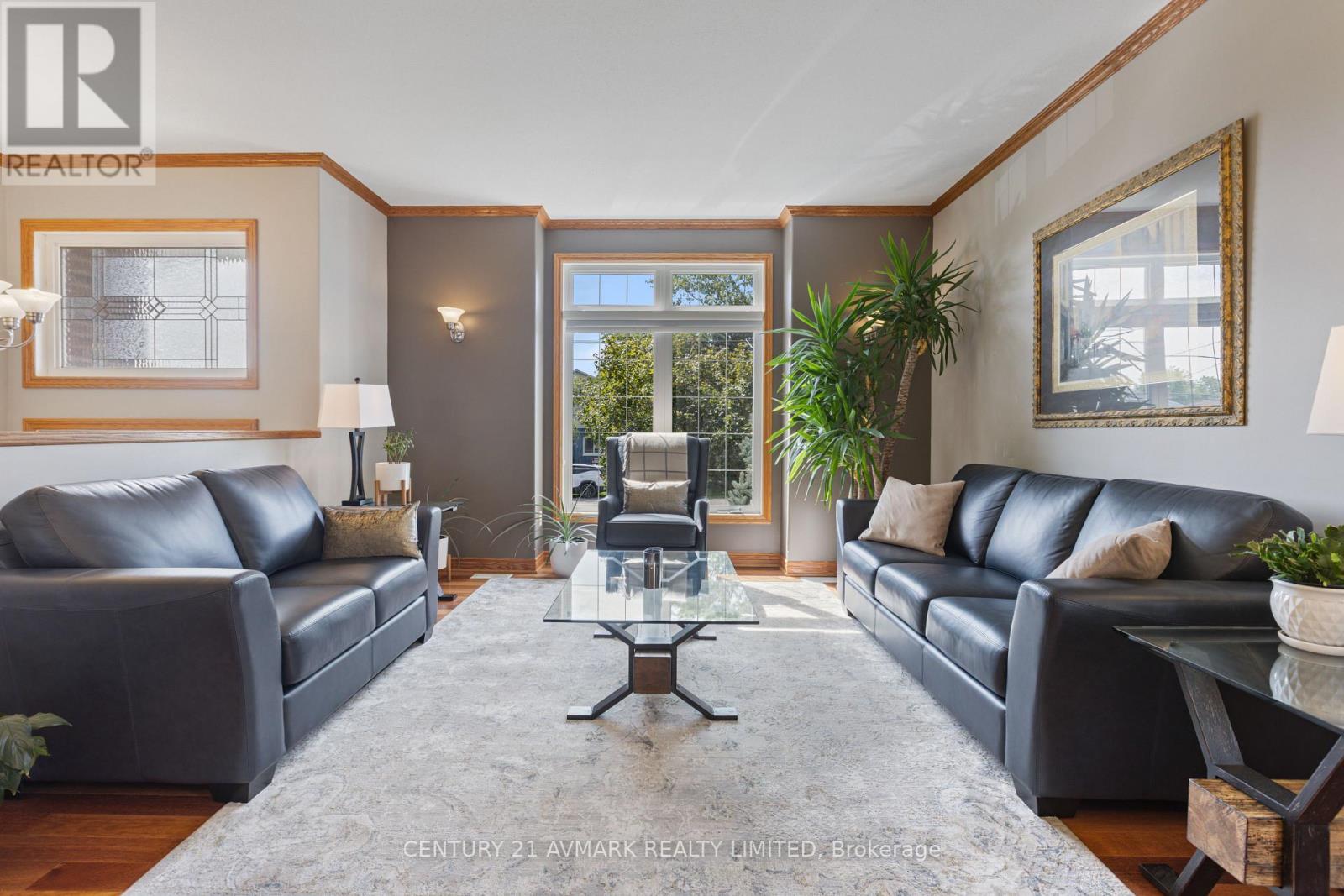 541 BARRICK ROAD - 11