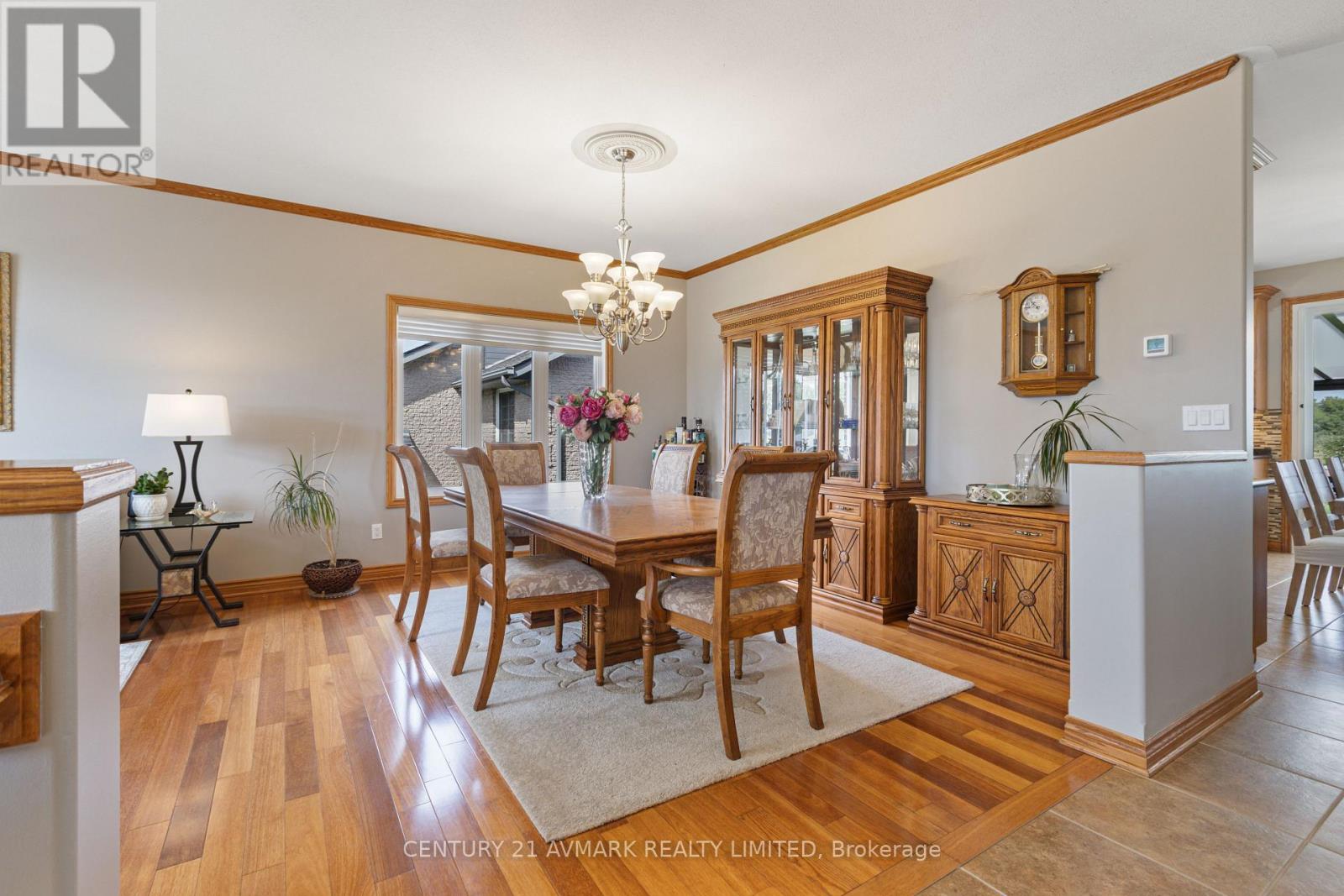 541 BARRICK ROAD - 13