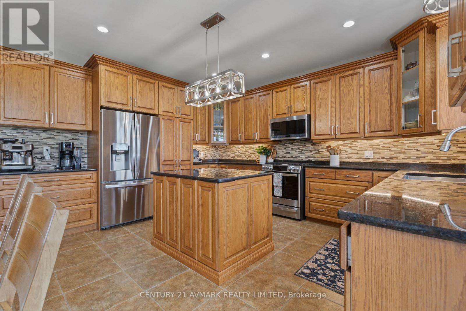 541 BARRICK ROAD - 16