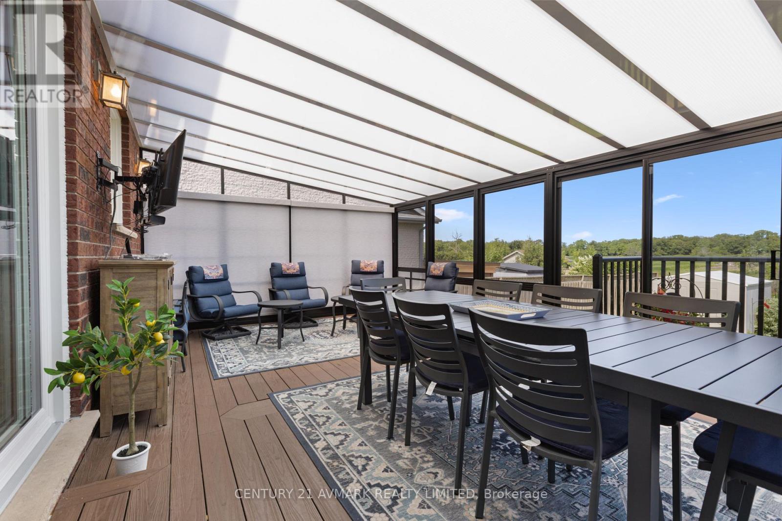 541 BARRICK ROAD - 19