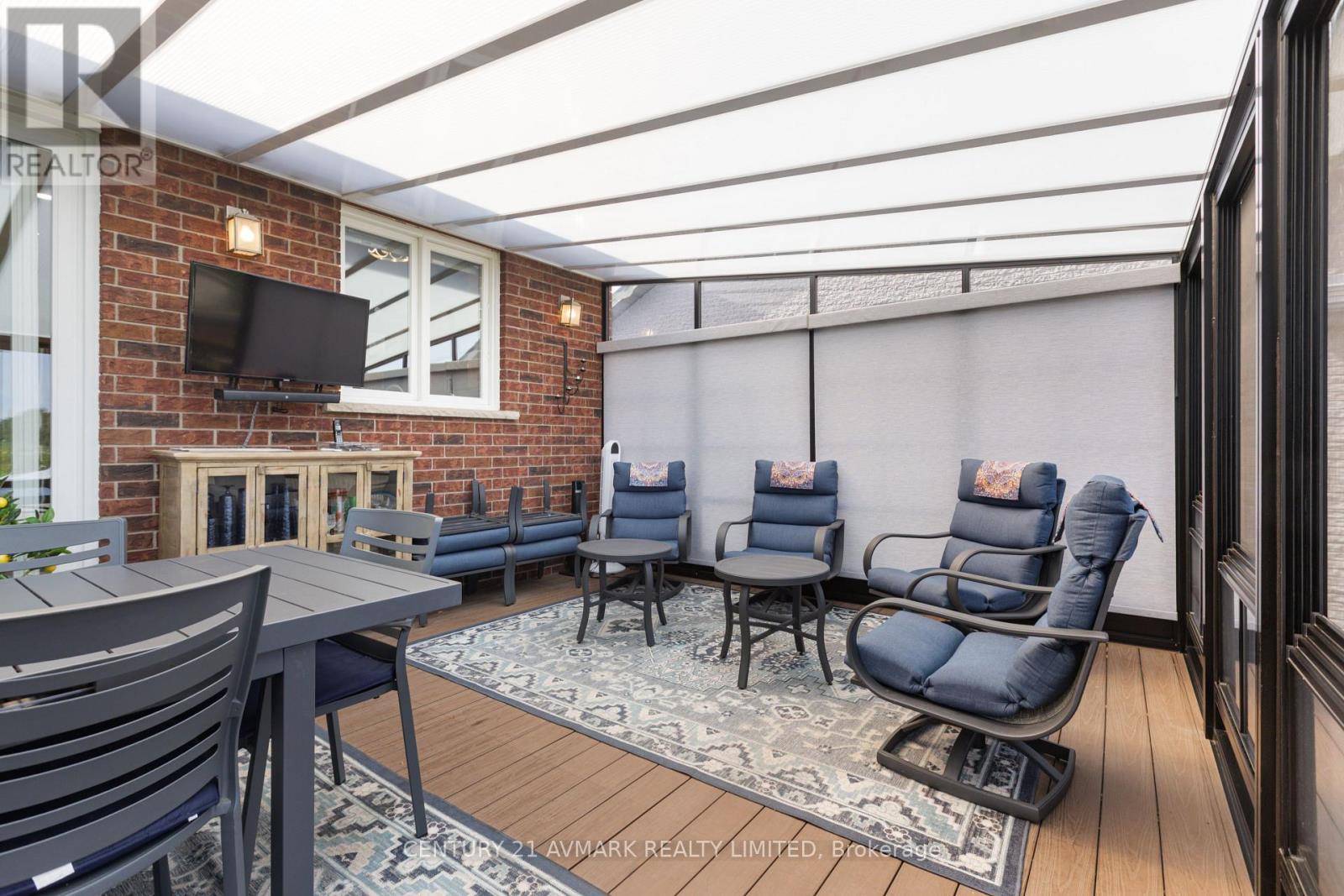 541 BARRICK ROAD - 20