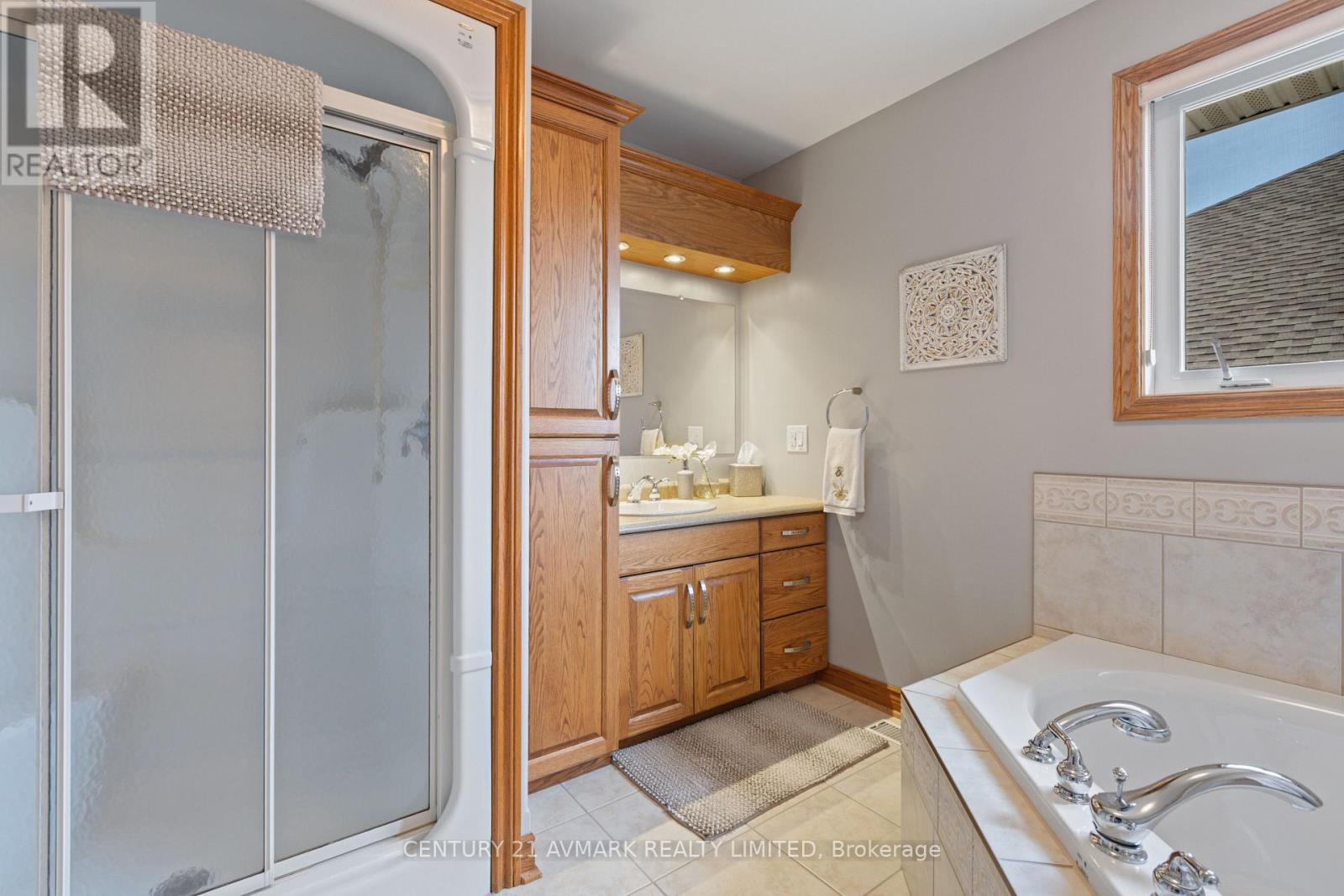541 BARRICK ROAD - Image 28