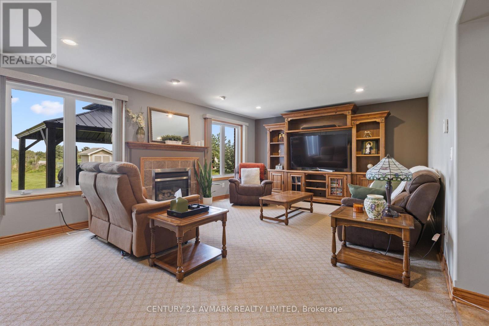 541 BARRICK ROAD - Image 30