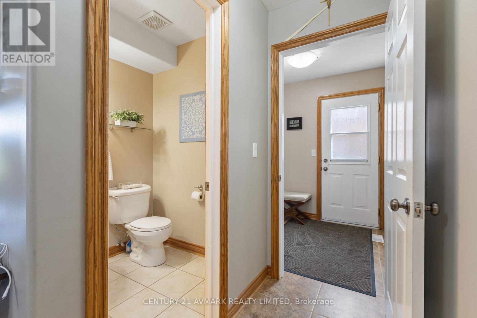 541 BARRICK ROAD - 33