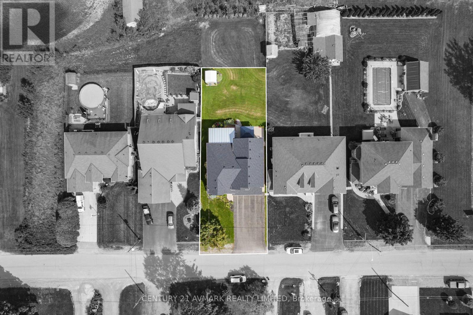 541 BARRICK ROAD - 43