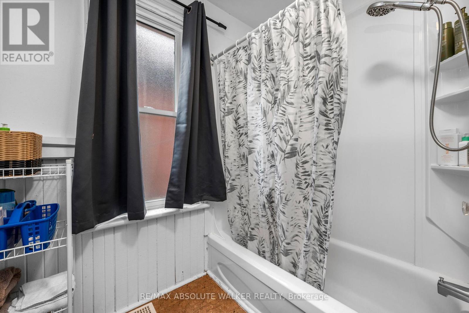 12 Bed, 9 Bath Multi-Family for Sale in Ottawa – 141 PRIMROSE AVENUE, Ottawa – MLS# X13770584 - Image 23