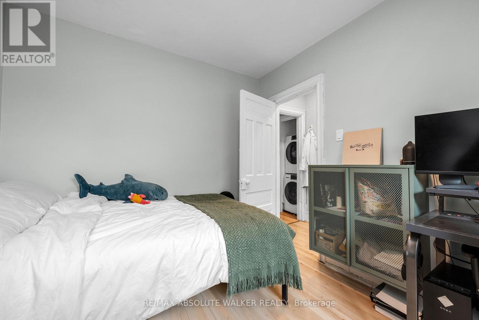 12 Bed, 9 Bath Multi-Family for Sale in Ottawa – 141 PRIMROSE AVENUE, Ottawa – MLS# X13770584 - Image 25