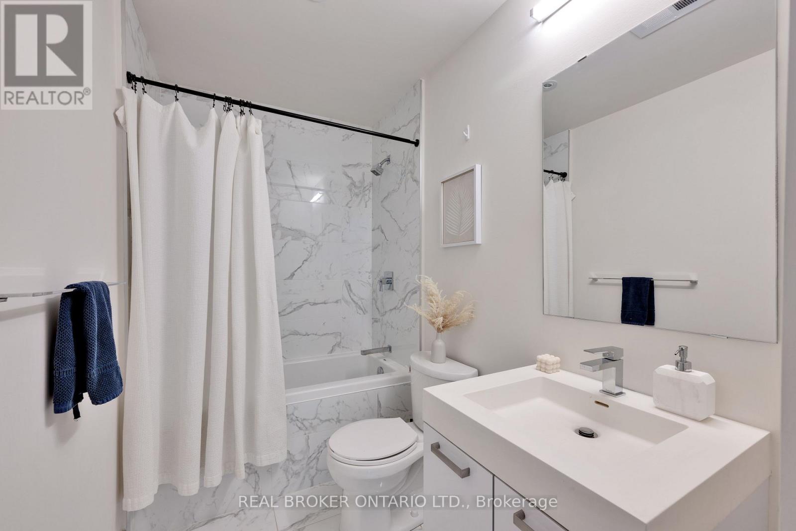 2 Bed, 2 Bath Apartment for Sale in Ottawa – 703 – 203 CATHERINE STREET, Ottawa – MLS# X13770636 - Image 21