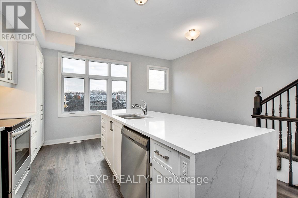 3 Bed, 3 Bath House for Sale in Ottawa – 1258 HEMLOCK ROAD, Ottawa – MLS# X13770644 - Image 21