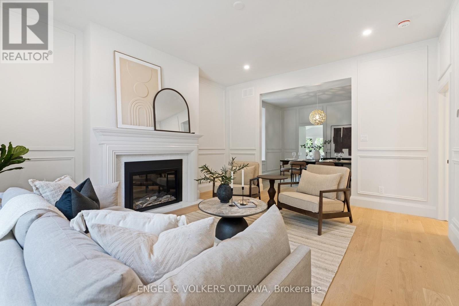 35 MACKAY STREET - 6