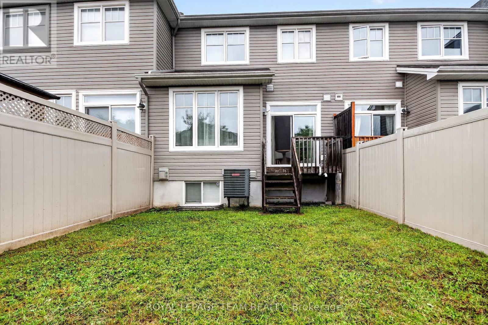 3 Bed, 3 Bath House for Sale in Ottawa – 328 WARMSTONE DRIVE, Ottawa – MLS# X13770672 - Image 50