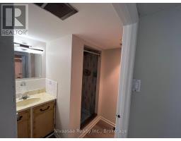 36 Pearl Street, Brantford, ON N3T3N6 Photo 16