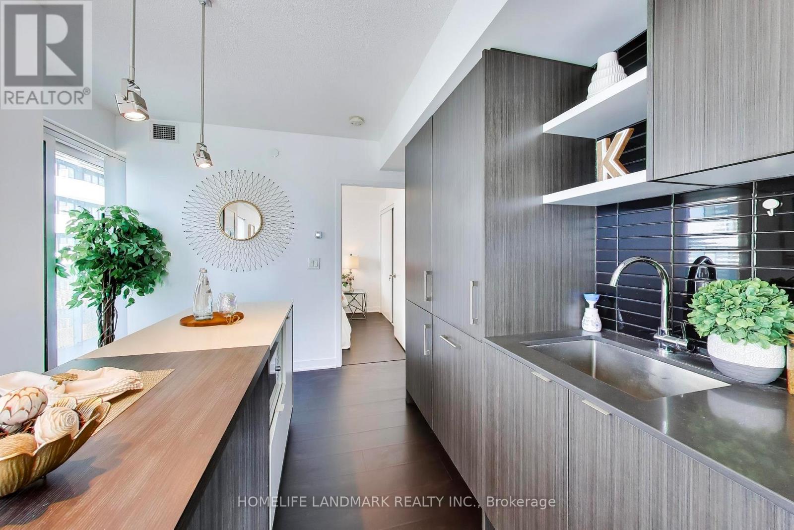 #2410 88 HARBOUR STREET - 13