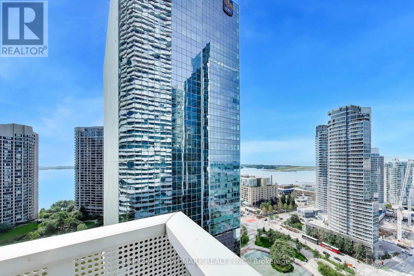 #2410 88 HARBOUR STREET - 26