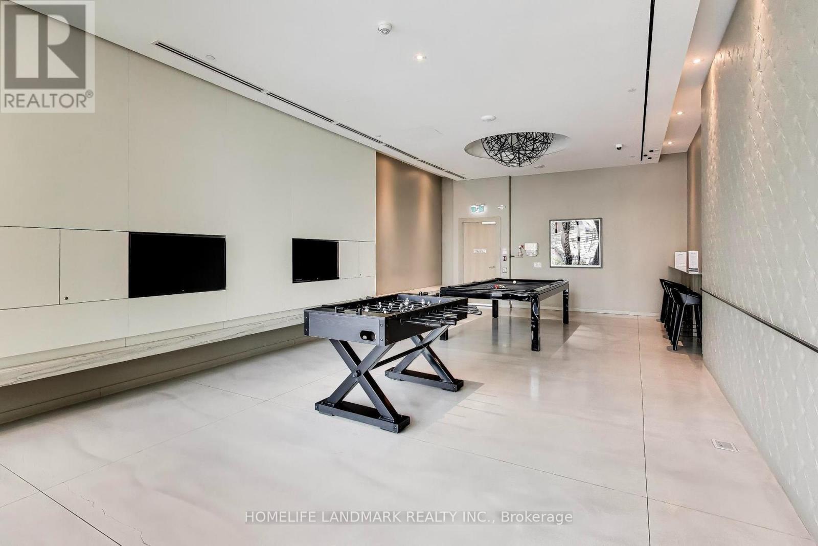 #2410 88 HARBOUR STREET - 37